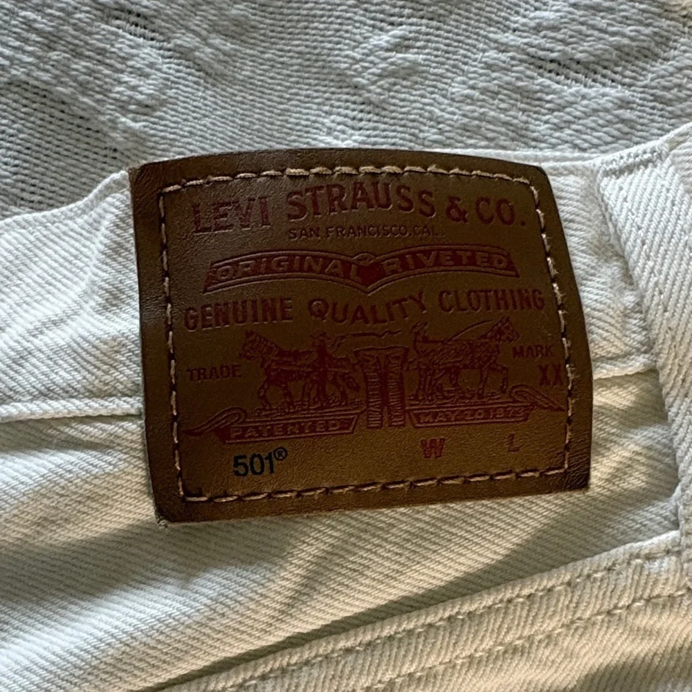 Levis 🙋🏻‍♀️5 star